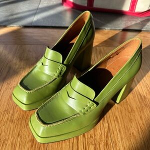 • s o l d • Alohas Busy Colorblock Leather Loafers